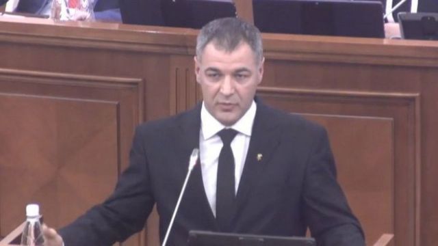 Octavian Țîcu de la tribuna Legislativului: Dizolvăm Parlamentul și îl trimitem pe Igor Dodon în justiție
