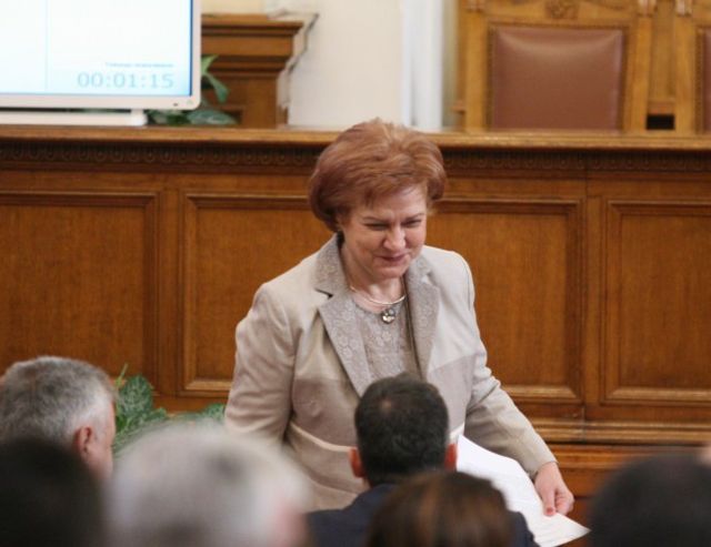 Цветанов не е незаменим според Менда Стоянова