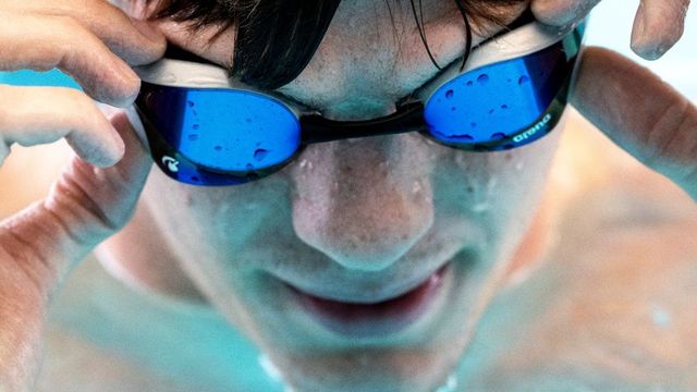 Világcsúccsal nyert száz méteren Kós Hubert