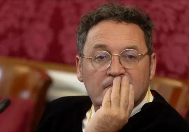 El Supremo rechaza suspender al fiscal general antes del juicio por carecer de «potestad»