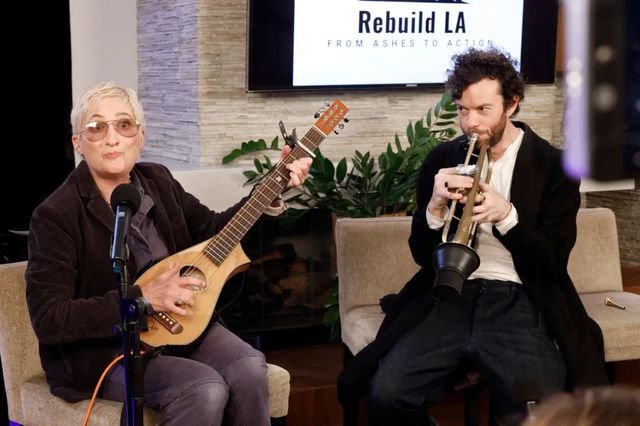 Jill Sobule, voce emblematică a muzicii alternative din anii ’90, a murit într-un incendiu devastator