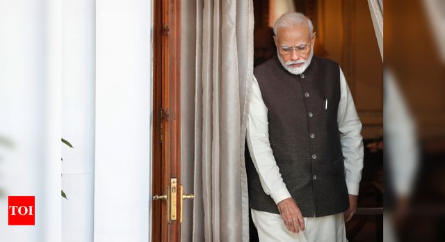 PM Modi Chairs Scientists' Meet, Wants Focus On Real-Time Social Issues