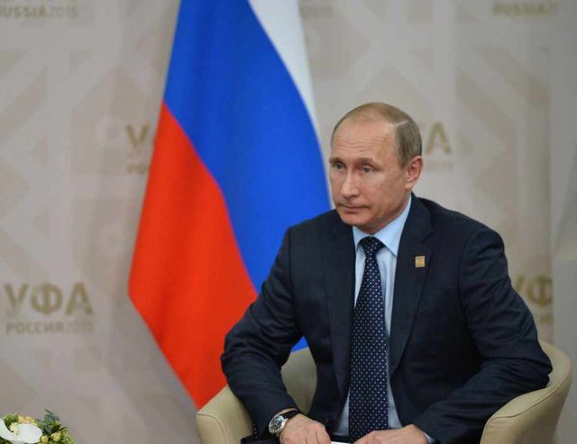 Следващата седмица в Русия е неработна, обяви президентът Владимир Путин