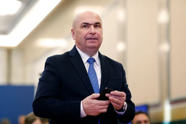 Președintele interimar Ilie Bolojan a votat: „Fiecare cetățean care se prezintă la vot poate face istorie pentru România”