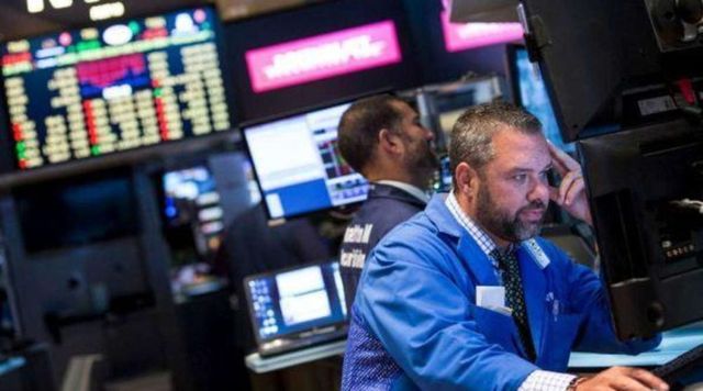 Dj perde 5,57%,Wall Street entra in orso