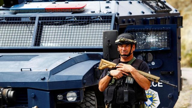 Gli Usa chiedono alla Serbia di ritirare le truppe ammassate al confine con il Kosovo