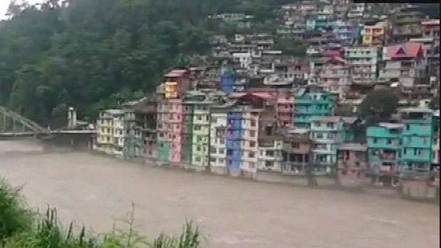 Over 400 Tourists Stranded For 4 Days Evacuated From North Sikkim