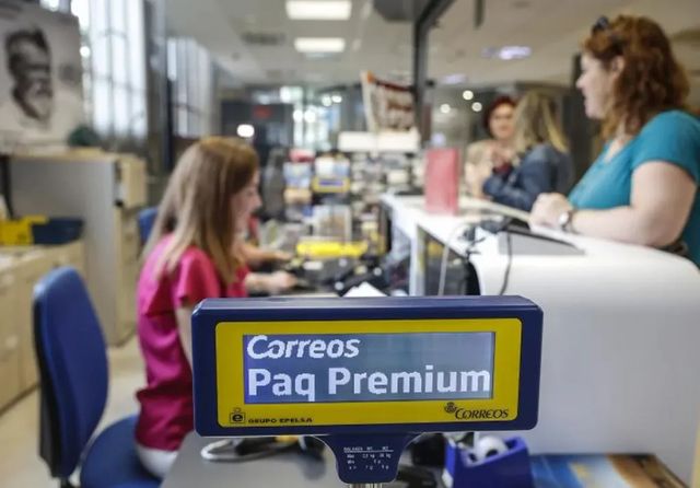 Correos reanuda los envíos de bajo valor a EEUU al cambiar la normativa aduanera