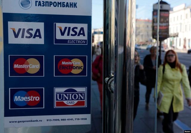 Международные платёжные системы Visa и MasterCard могут уйти из России