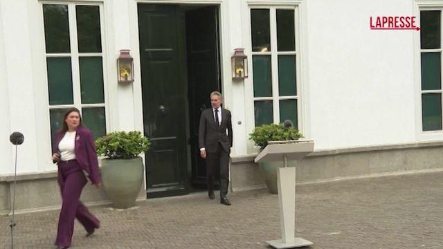 Il premier Schoof si dimette, al via la crisi in Olanda