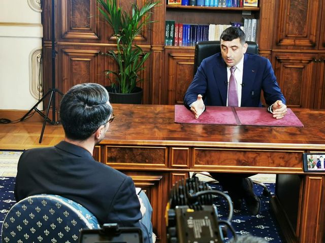 George Simion promite să reducă drastic aparatul bugetar