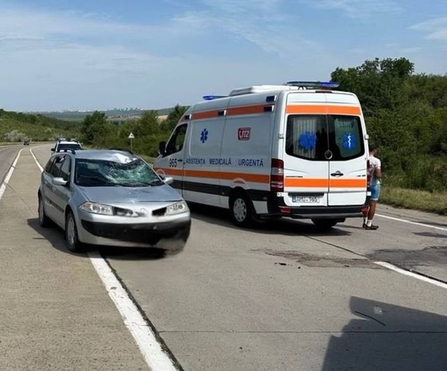 Un biciclist și-a pierdut viața după ce a încălcat regulile de circulație și a fost lovit de o mașină