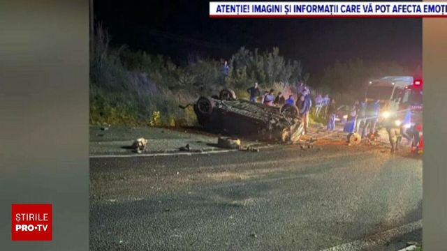 Un tânăr de 20 de ani a murit după ce s-a răsturnat cu mașina
