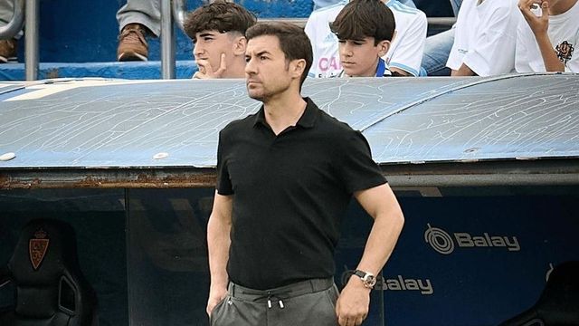 Gabi, del Real Zaragoza, cuarto entrenador destituido en Segunda