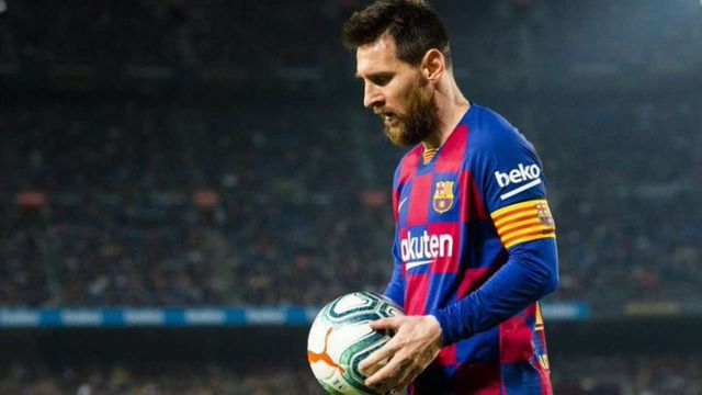 Messi Surpasses Pele And Leads Barca To Victory At Valladolid