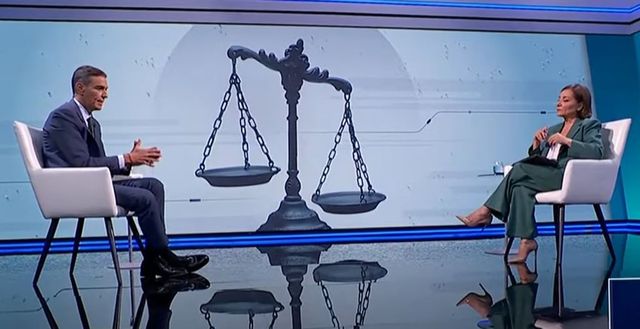 Sánchez carga contra “los jueces que están haciendo política” ante las imputaciones de su mujer y su hermano