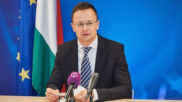 Szijjártó Péter: az ország és a magyar emberek biztonsága a legfontosabb
