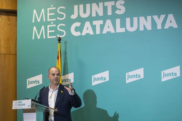 Junts rechaza una moción con el PP y carga contra Feijóo: «Vive en una realidad paralela»