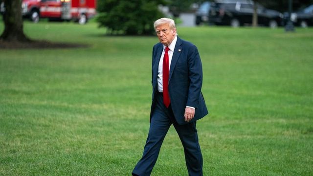 Trump sufre de insuficiencia venosa crónica, según un informe médico de la Casa Blanca