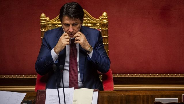 Crisi di governo, il ministro Boccia: «Con Renzi confronto aperto, ma no ai ricatti»