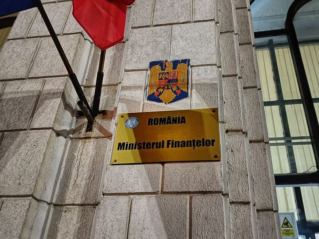 Ministerul Finanțelor va face verificări la instituțiile care au creștere de peste 20% a cheltuielilor curente și investițiilor