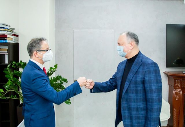 Додон провел рабочую встречу с главой Миссии ОБСЕ в Молдове
