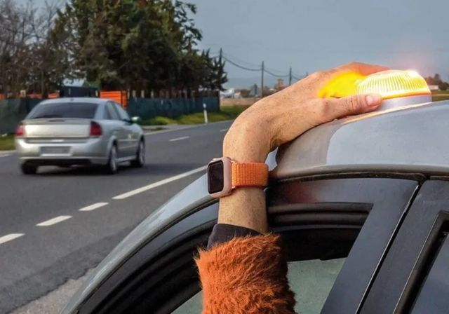 En solo seis meses la luz V16 será obligatoria, ¿sabes ya todas las normas?