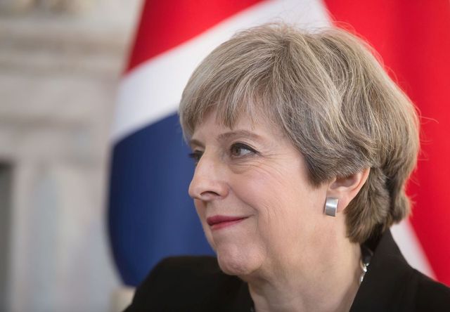 Theresa May poate obține aprobarea acordului Brexit dacă promite un referendum