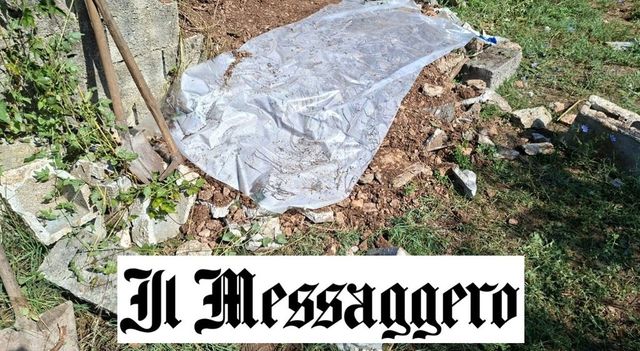 Giallo a Terni, 70enne trovata sepolta nel suo giardino