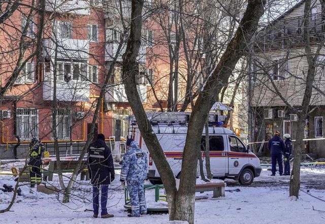 Un morto in Russia per droni ucraini, 19 feriti a Kiev