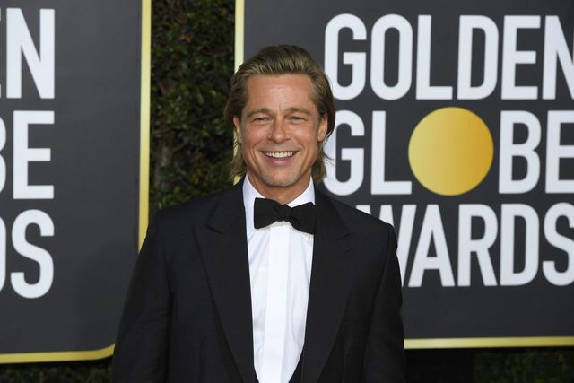 Ce glumă a făcut Brad Pitt pe scenă, la Globurile de Aur, în timp ce Jennifer Aniston era în public