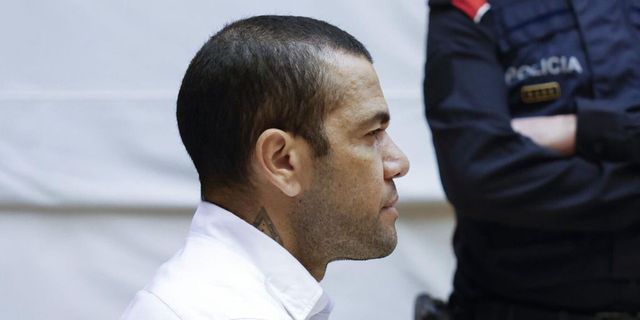 Dani Alves condannato a 4 anni e mezzo di carcere per stupro