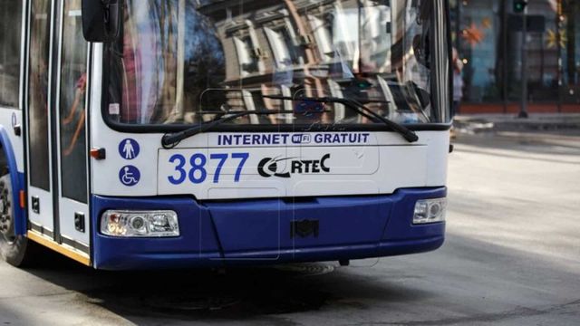Anchetă la RTEC, după ce un copil, care nu înțelegea rusa, a fost agresat de taxator: Nu tolerăm astfel de comportamente