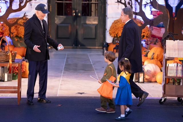 Cei doi copii ai lui Antony Blinken s-au costumat de Halloween în Zelenski