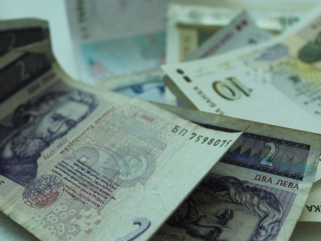 Бюджетен излишък от почти 2 млрд. лева за 2018 г. отчете статистиката