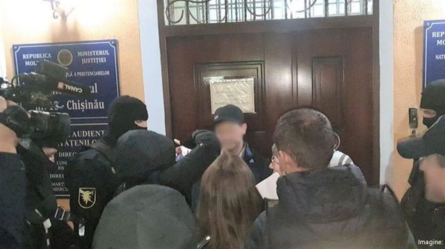 Judecătorii au prelungit arestul în cazul lui Oleg Pruteanu, alias Borman