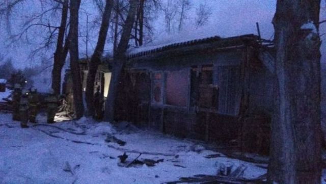 Tragedie în Rusia: 11 morți într-un incendiu declanșat într-un imobil unde locuiau muncitori migranți