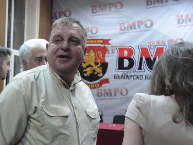 Каракачанов: Междуведомствената комисия за общата ни история с Македония не работи