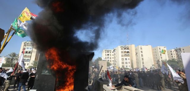 Donald Trump acuză Iranul că a „orchestrat” atacul protestatarilor asupra Ambasadei SUA din Irak