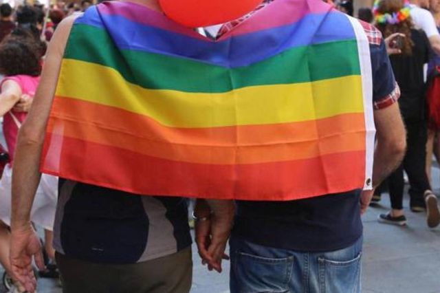Usa, Congresso approva legge a tutela nozze gay