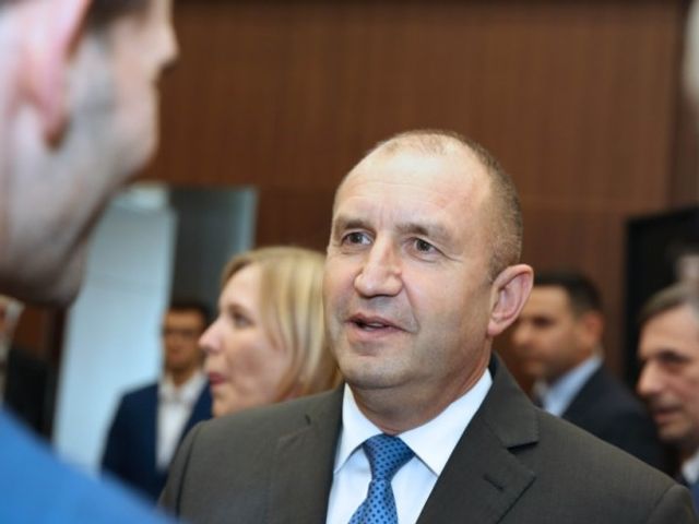 Учените ни са нашият национален капитал, призван да отваря вратите на България към света, каза Румен Радев