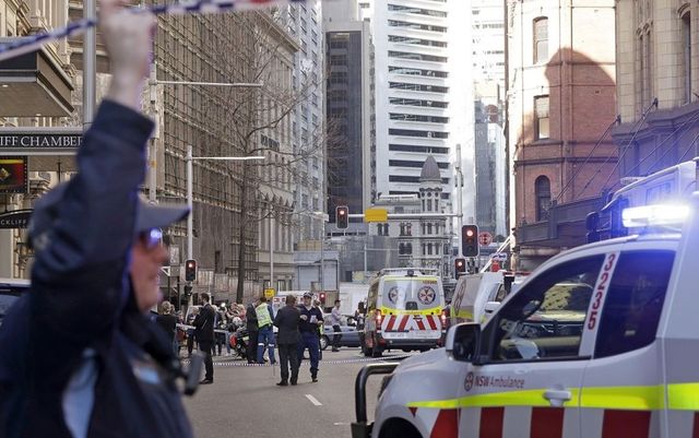 Australia: O femeie, înjunghiată pe o stradă în centrul Sydney