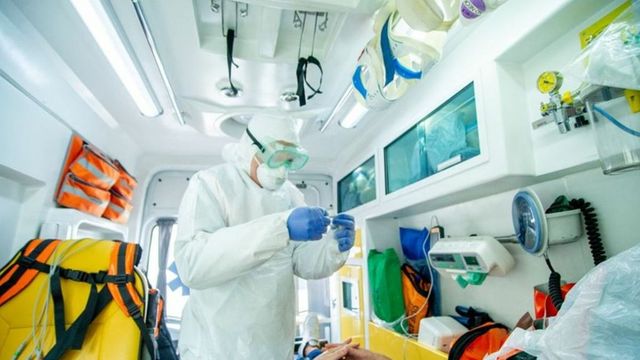 Alți 557 angajați medicali care s-au infectat cu Covid-19 la serviciu vor primi indemnizația unică în valoare de 16 mii lei