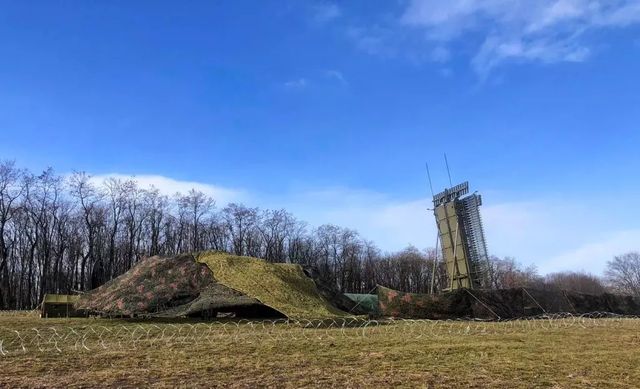 Convorbire telefonică a șefilor Armatelor din România și Ucraina pe tema fragmentelor de dronă ajunse pe teritoriul României