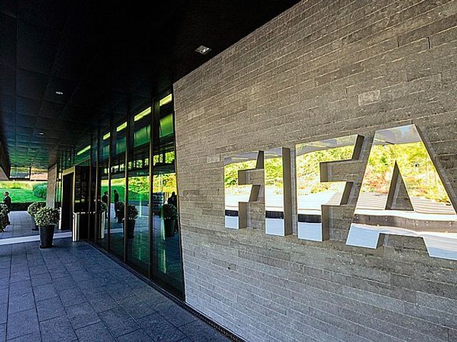 Россия поднялась на 43-е место в рейтинге Международной федерации футбола