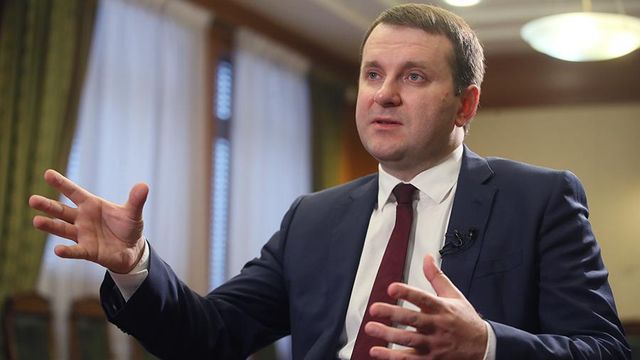 Орешкин поучил ЦБ экономике
