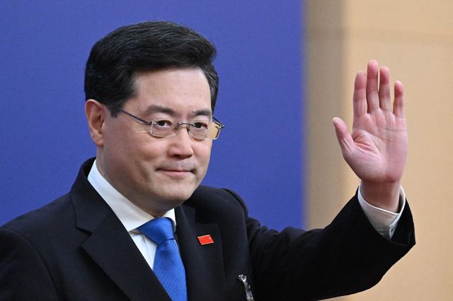 Cina, rimosso il ministro degli Esteri Qin Gang