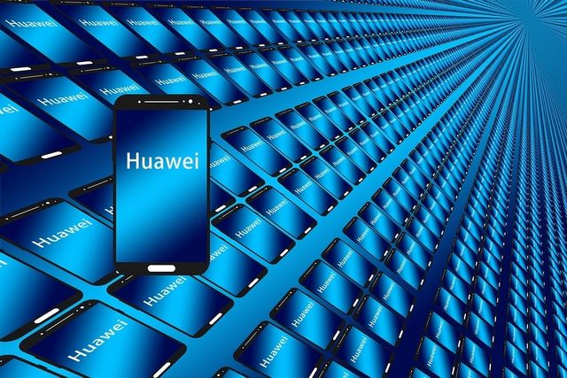 Marea Britanie, avertizata in legatura cu riscurile folosirii tehnologiei Huawei in retelele 5G: Vor fura engros secrete de stat
