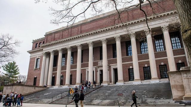 Ezentúl nem vehet fel külföldi diákokat a Harvard Egyetem