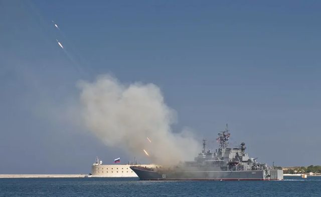 Urmatorul cel mai probabil conflict Rusia - NATO va fi in Marea Neagra